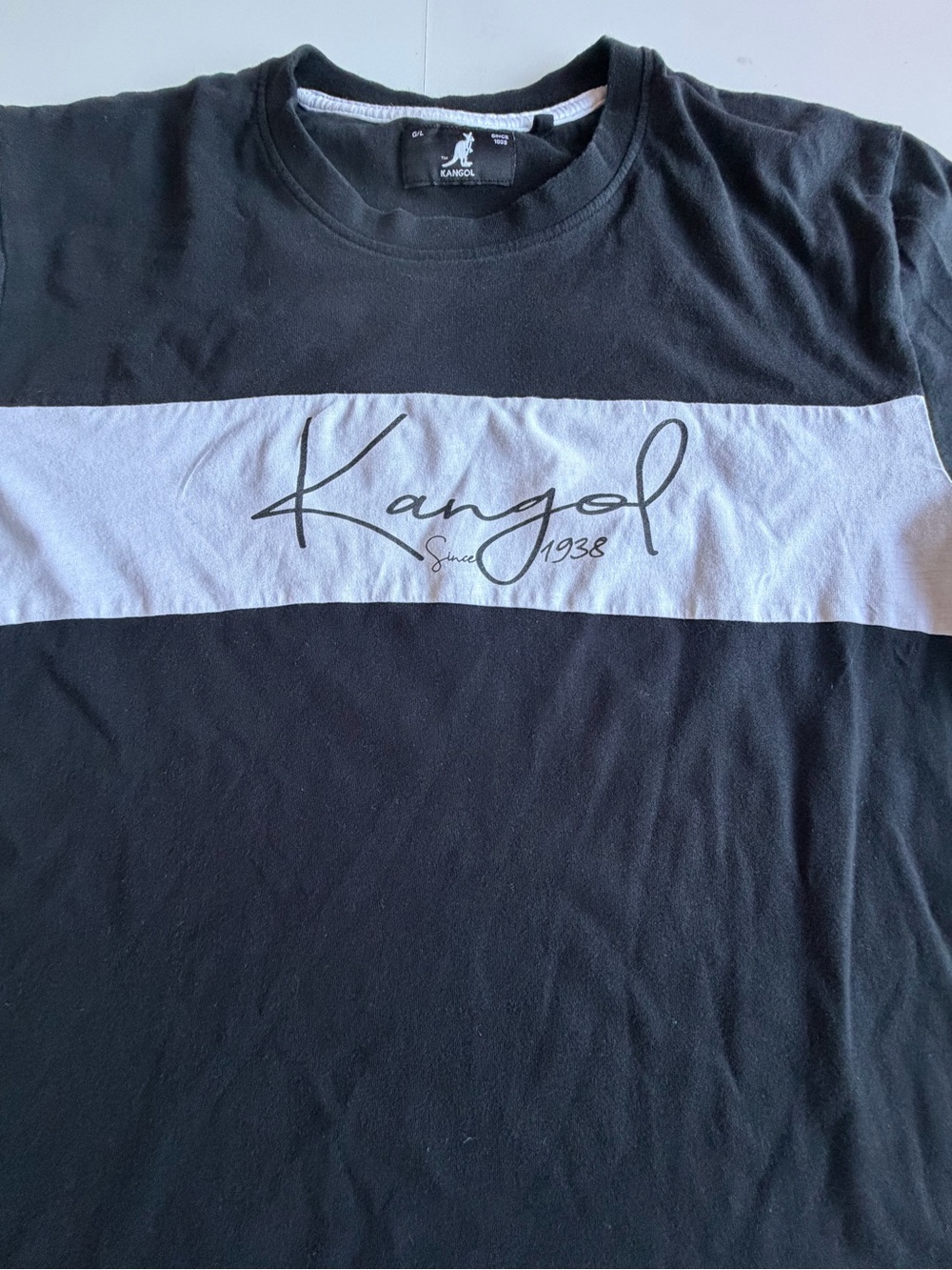 Kangol Black & White Logo Chest Stripe T‑Shirt - Picture 2 of 4